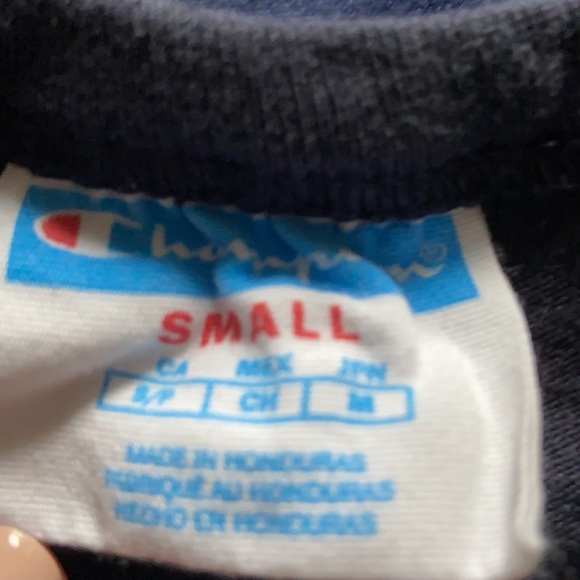 Champion T Shirt - Picture 2 of 4